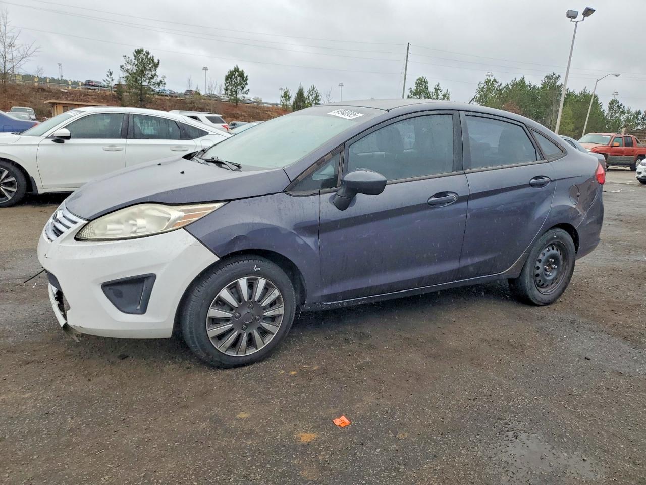 Salvage Ford Fiesta Image