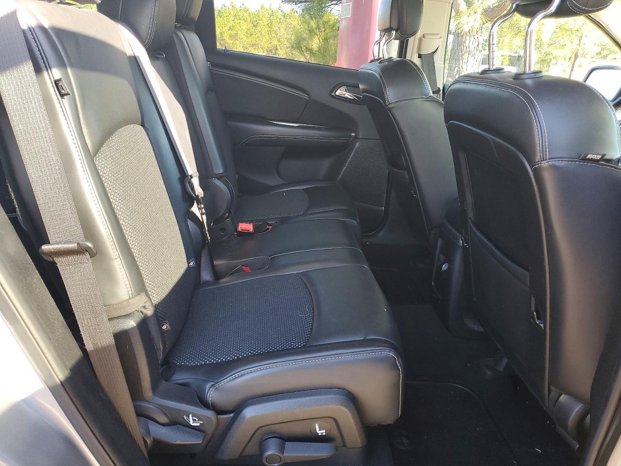 Dodge Journey Crossroad