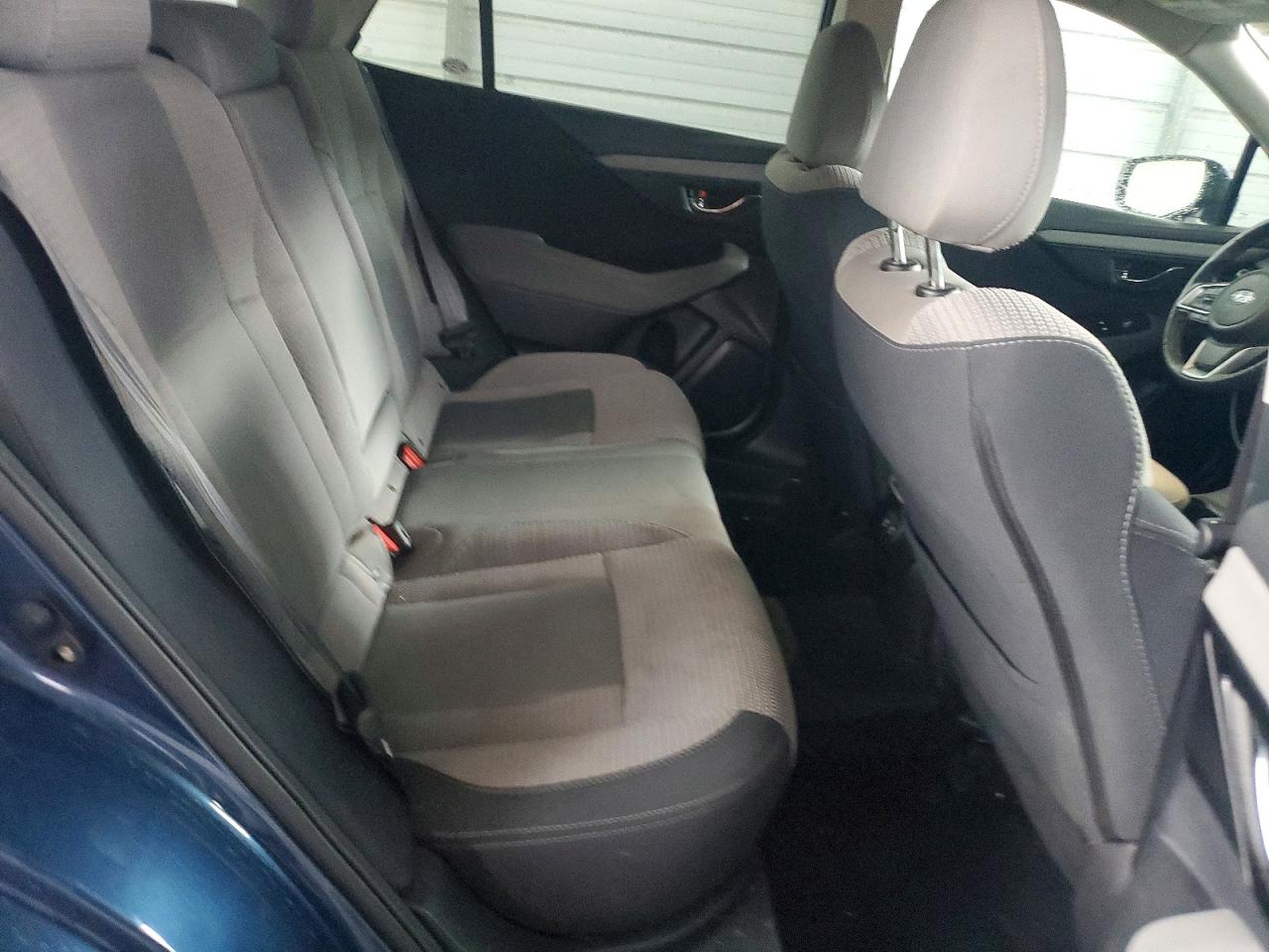 Subaru Outback Premium