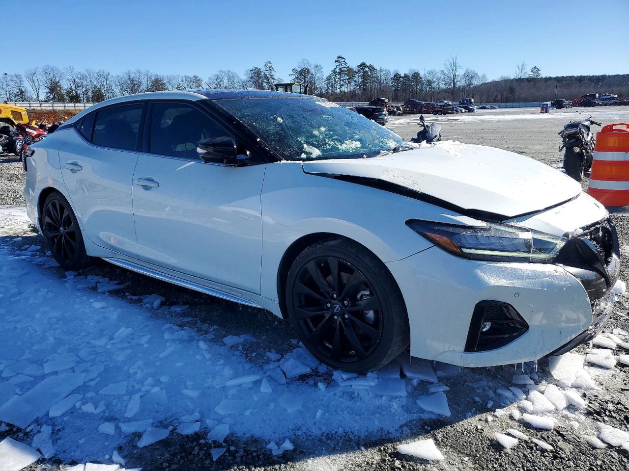 Nissan Maxima Sr