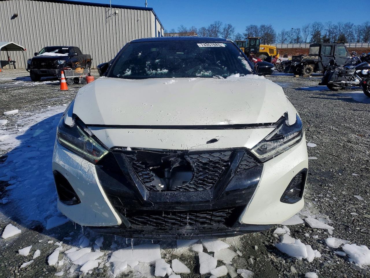 Nissan Maxima Sr