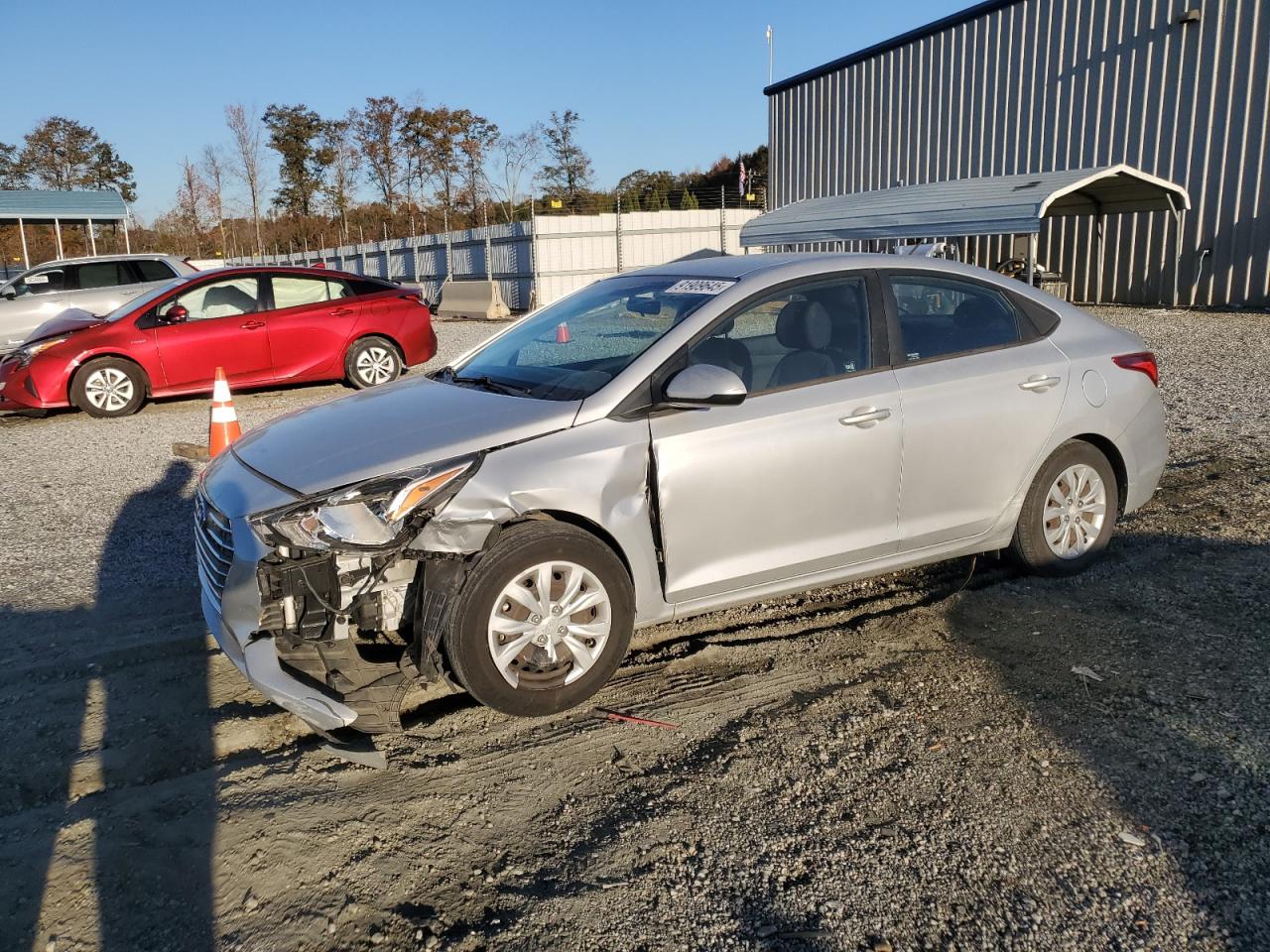 Salvage Hyundai ACCENT Image