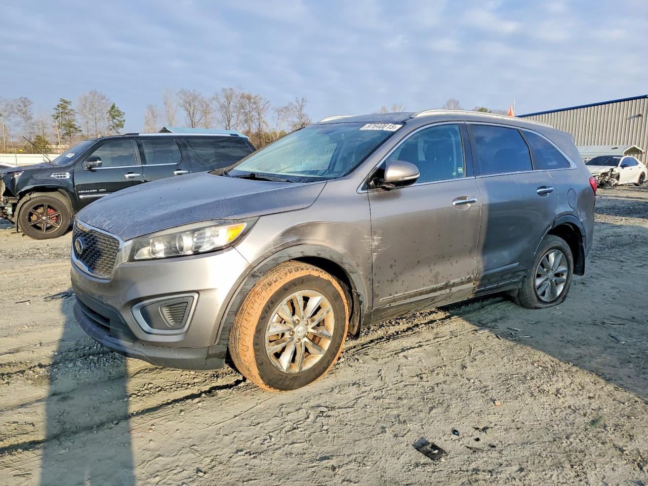 Salvage Kia Sorento Image
