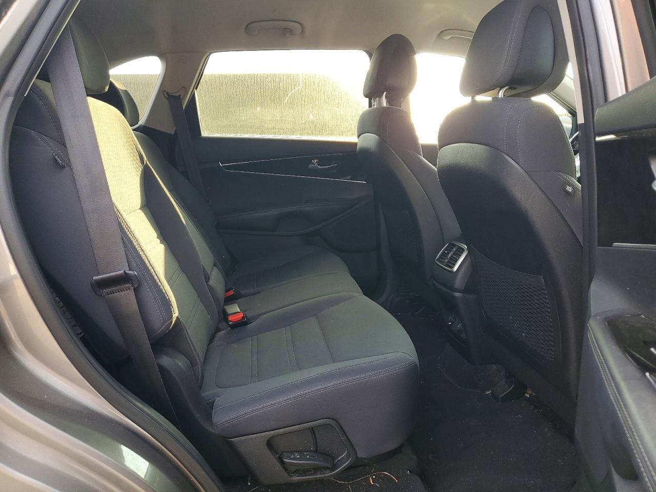 Kia Sorento Lx