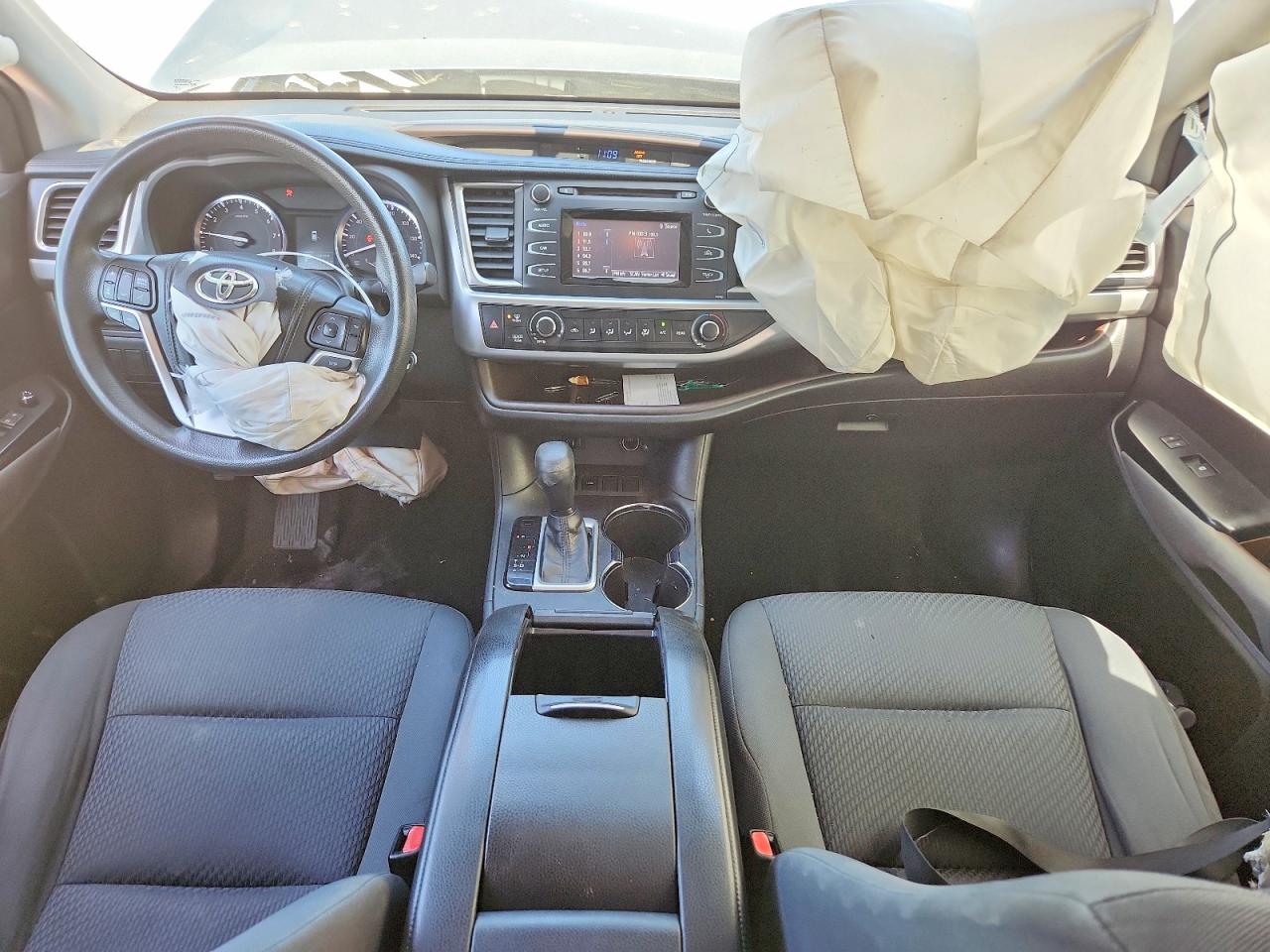 Toyota Highlander Le