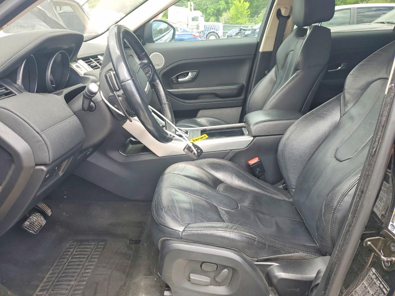 Land Rover Range Rover Pure Premium