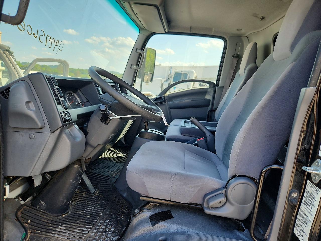 Isuzu Nqr