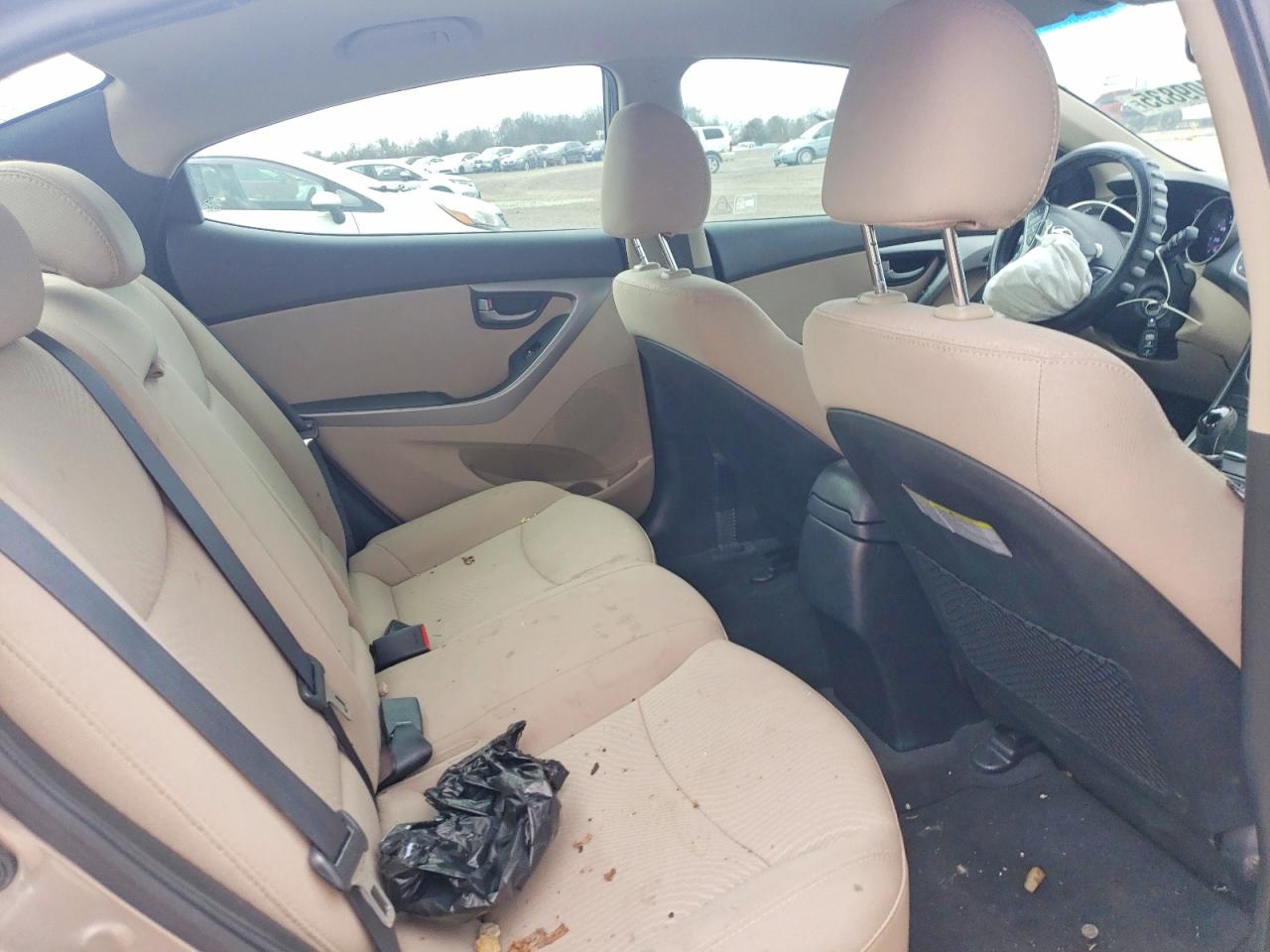 Hyundai ELANTRA Se
