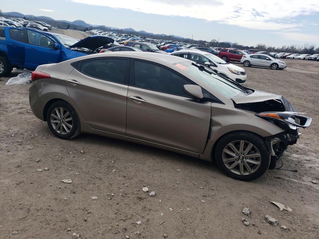 Hyundai ELANTRA Se