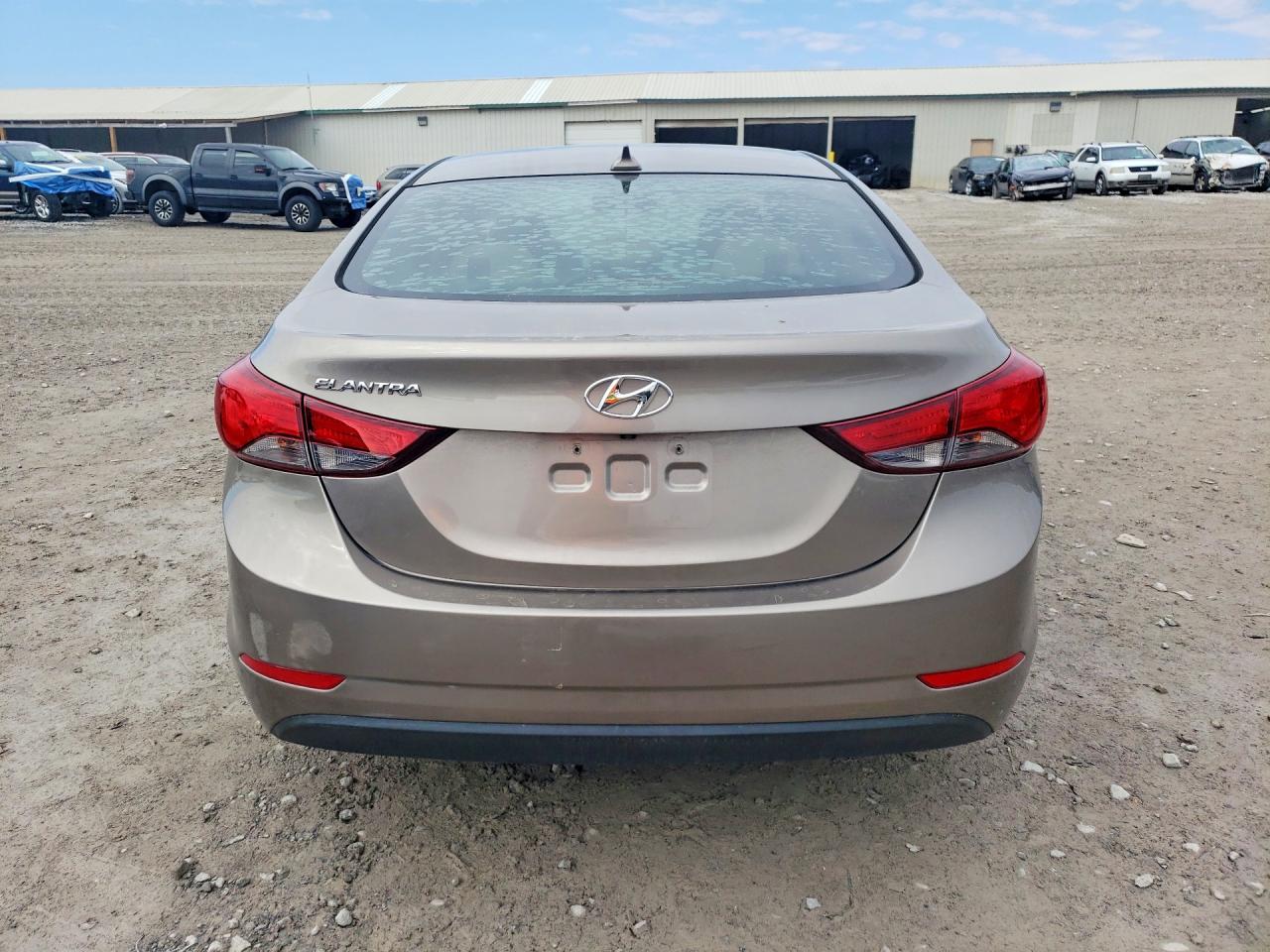 Hyundai ELANTRA Se