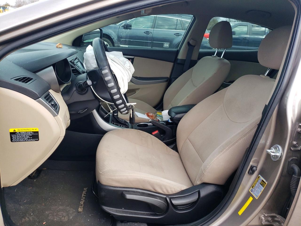 Hyundai ELANTRA Se