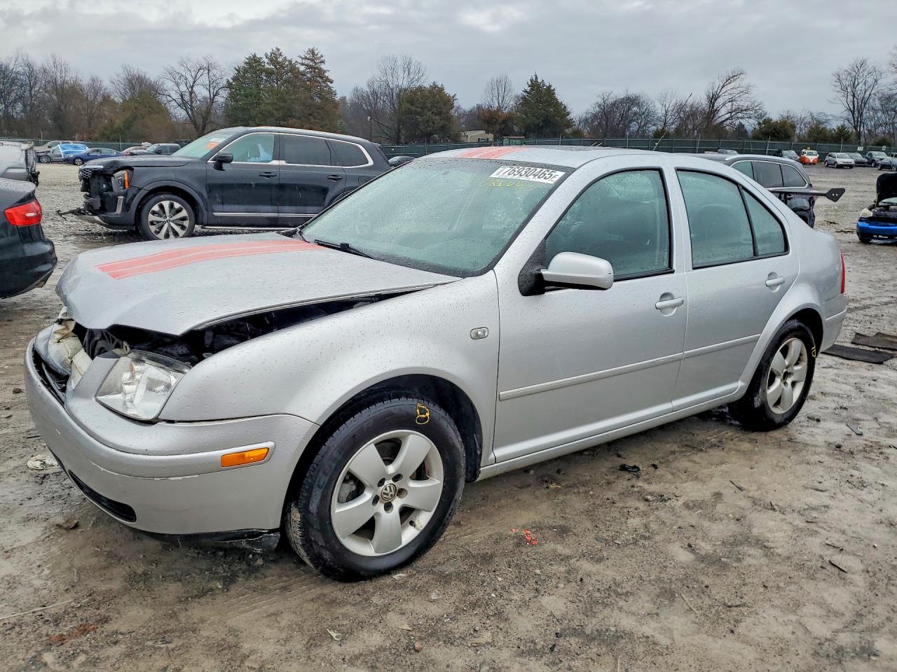 Salvage Volkswagen Jetta Image