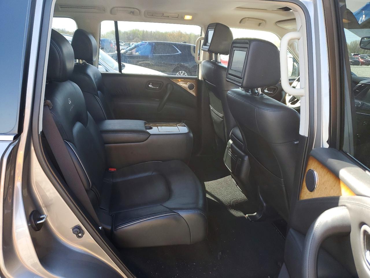 INFINITI Qx Base