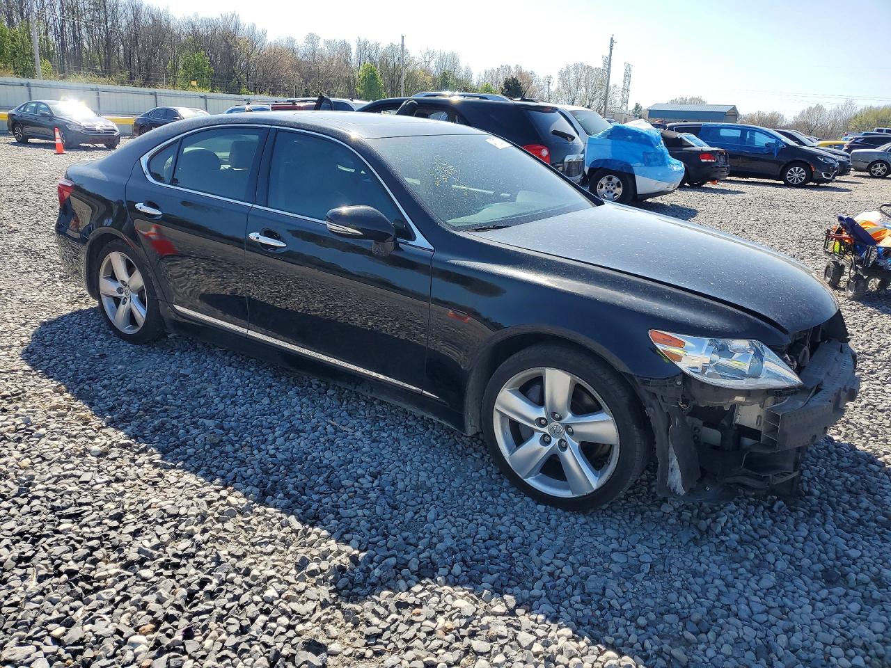 Lexus LS Base