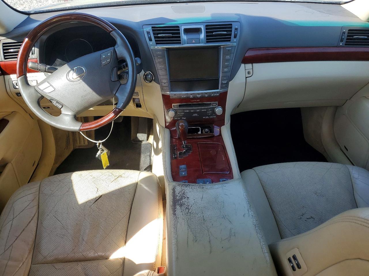 Lexus LS Base