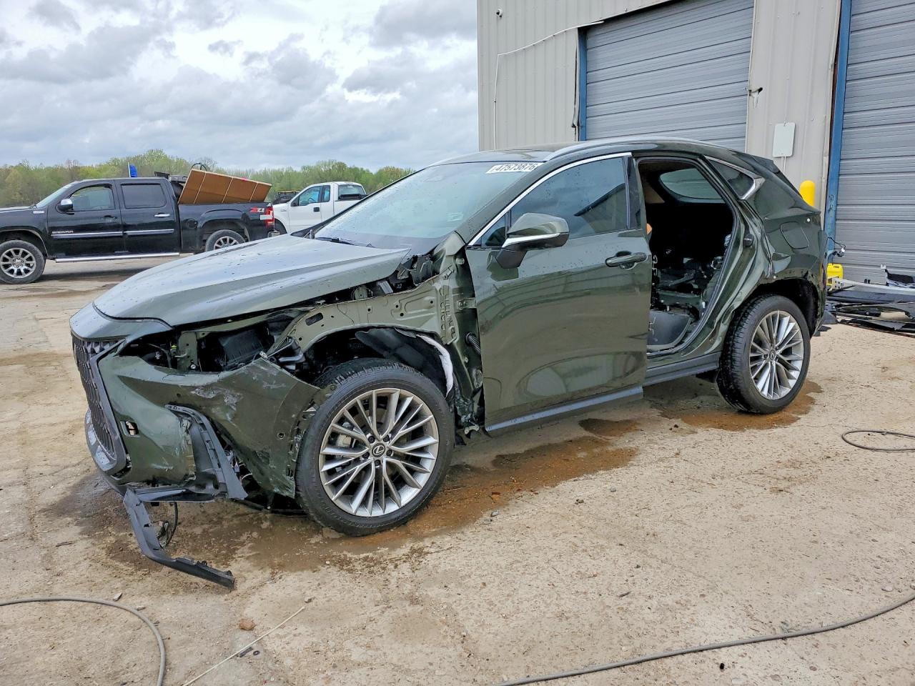 Salvage Lexus NX Image