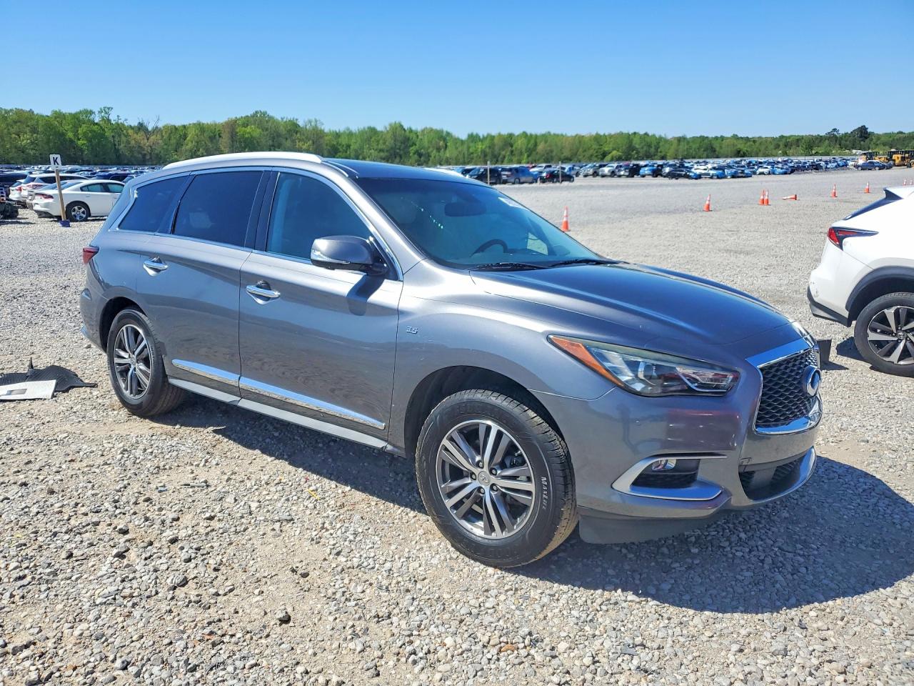 INFINITI Qx Base