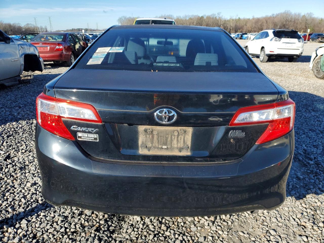 Toyota Camry L