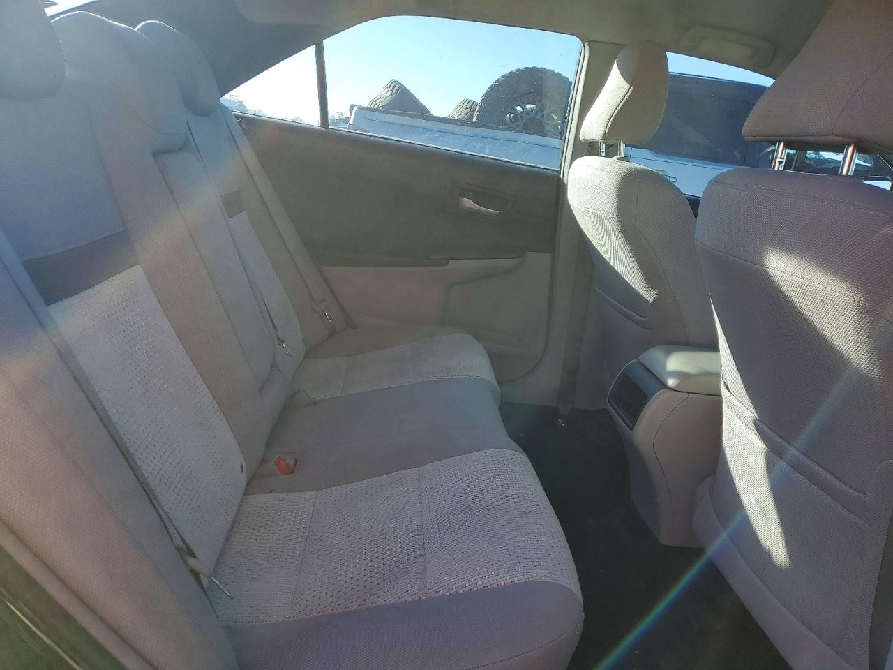 Toyota Camry L