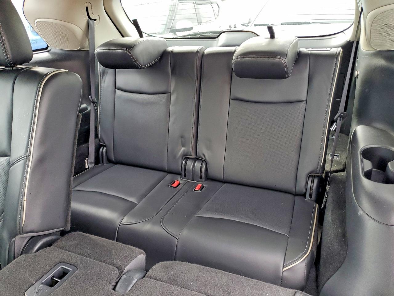 INFINITI Qx Luxe