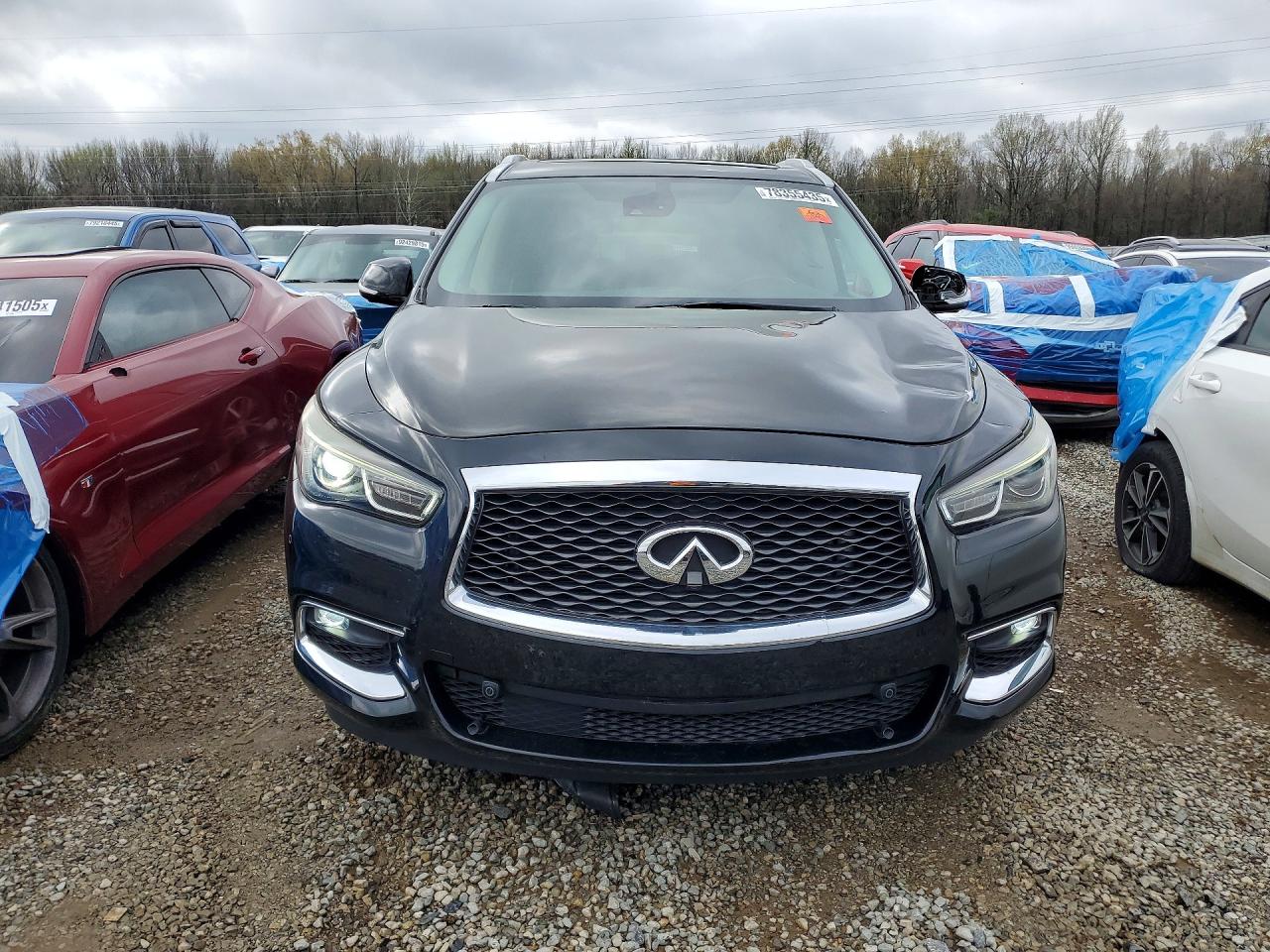 INFINITI Qx Luxe