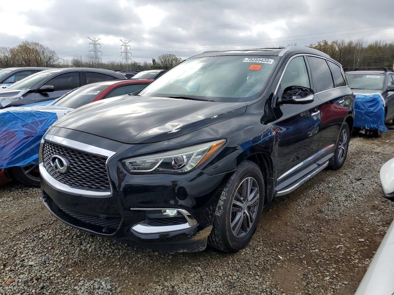 Salvage INFINITI Qx Image