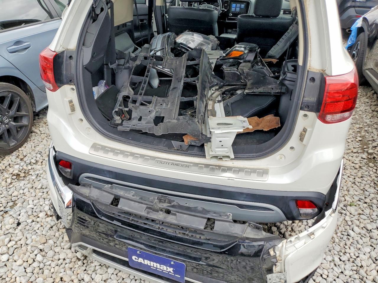 Mitsubishi Outlander Se