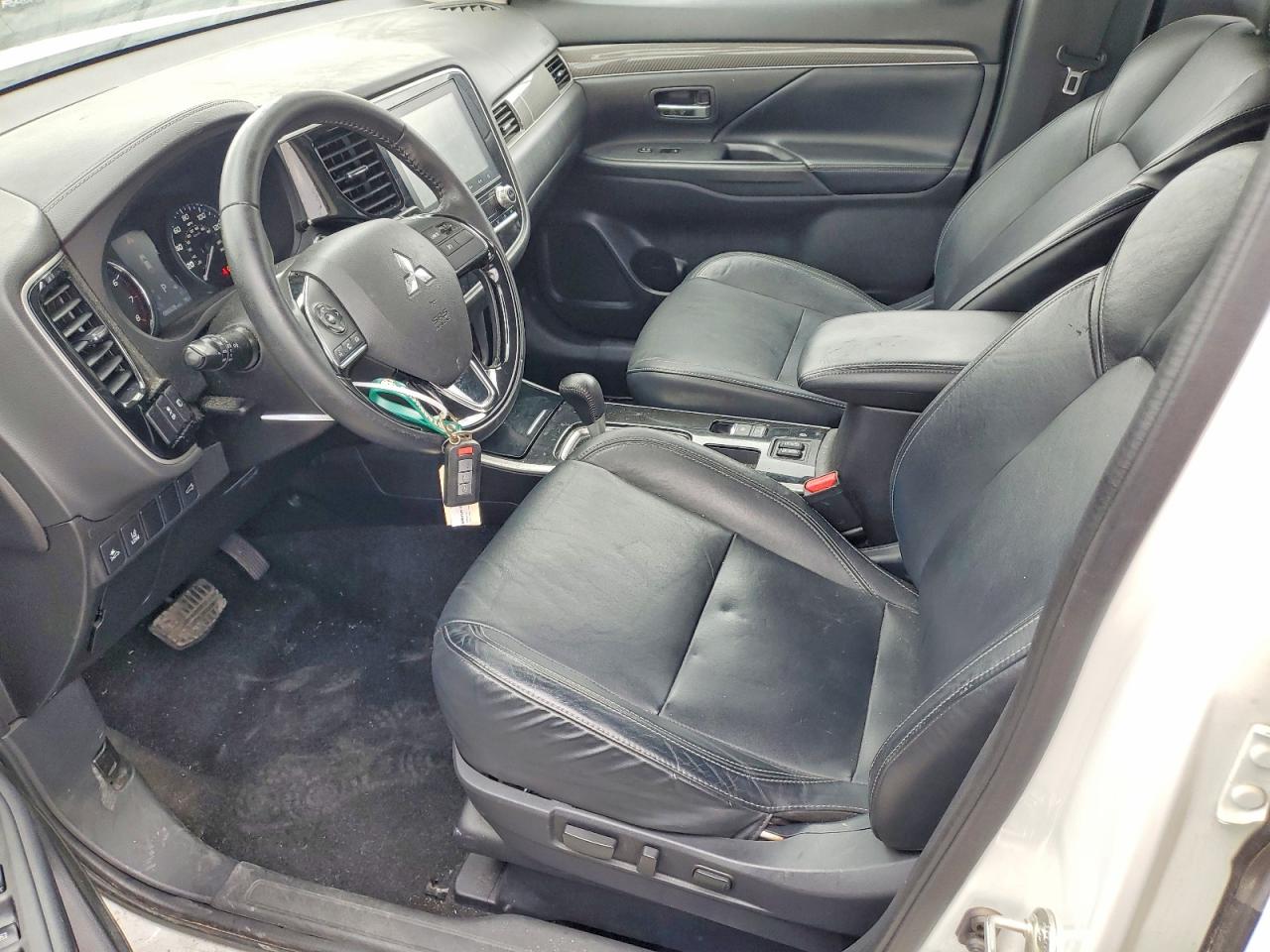 Mitsubishi Outlander Se
