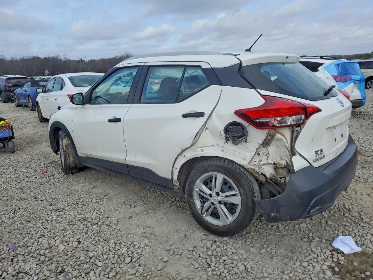 Nissan Kicks S