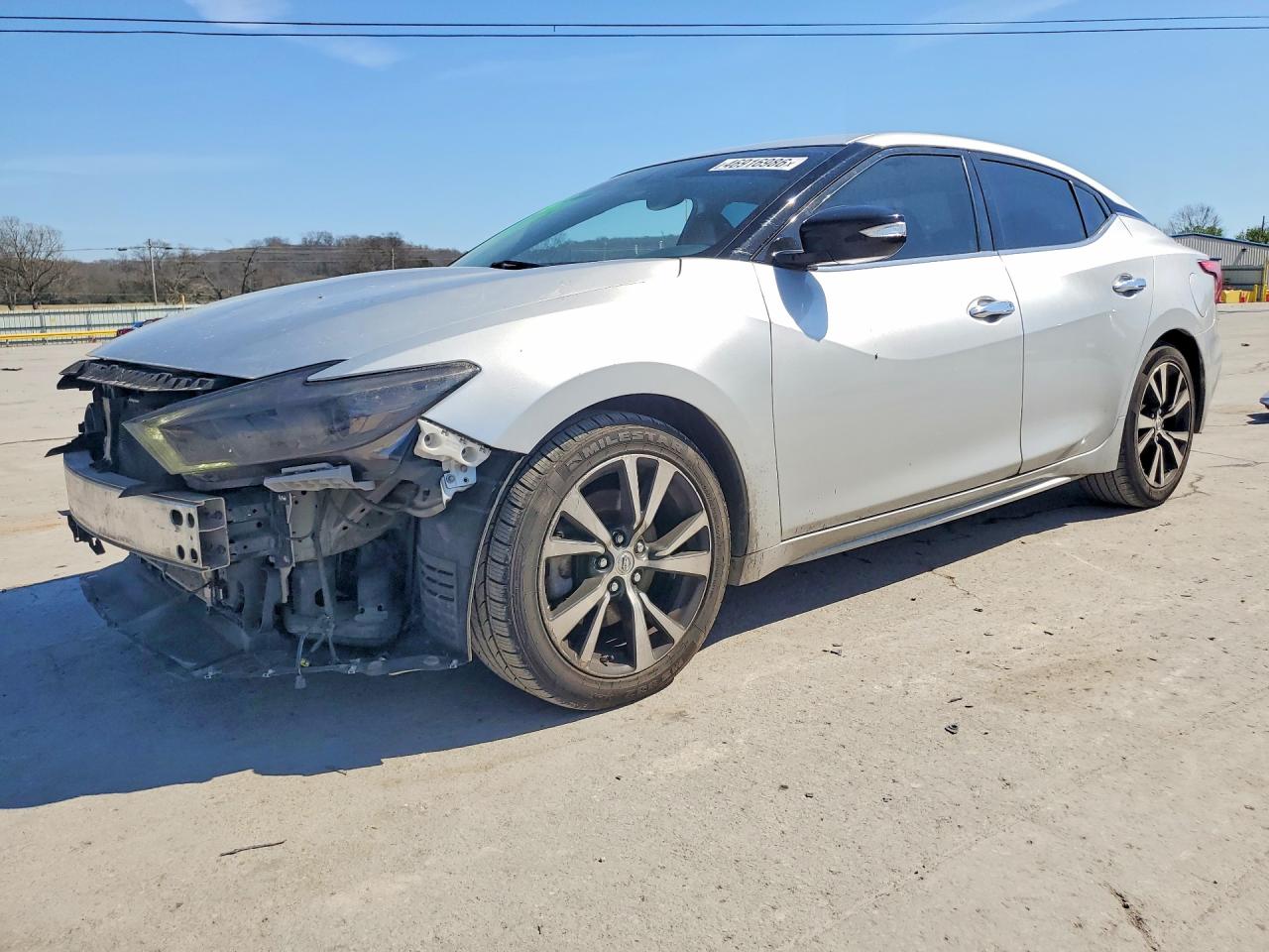 Salvage Nissan Maxima Image