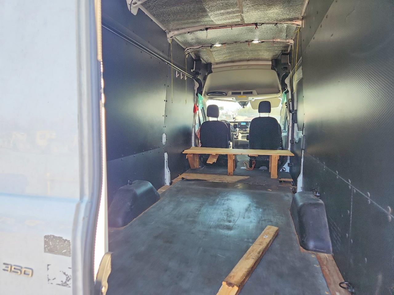 Ford Transit T-350