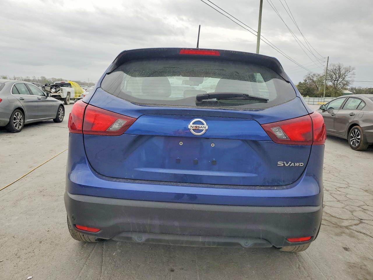 Nissan Rogue S