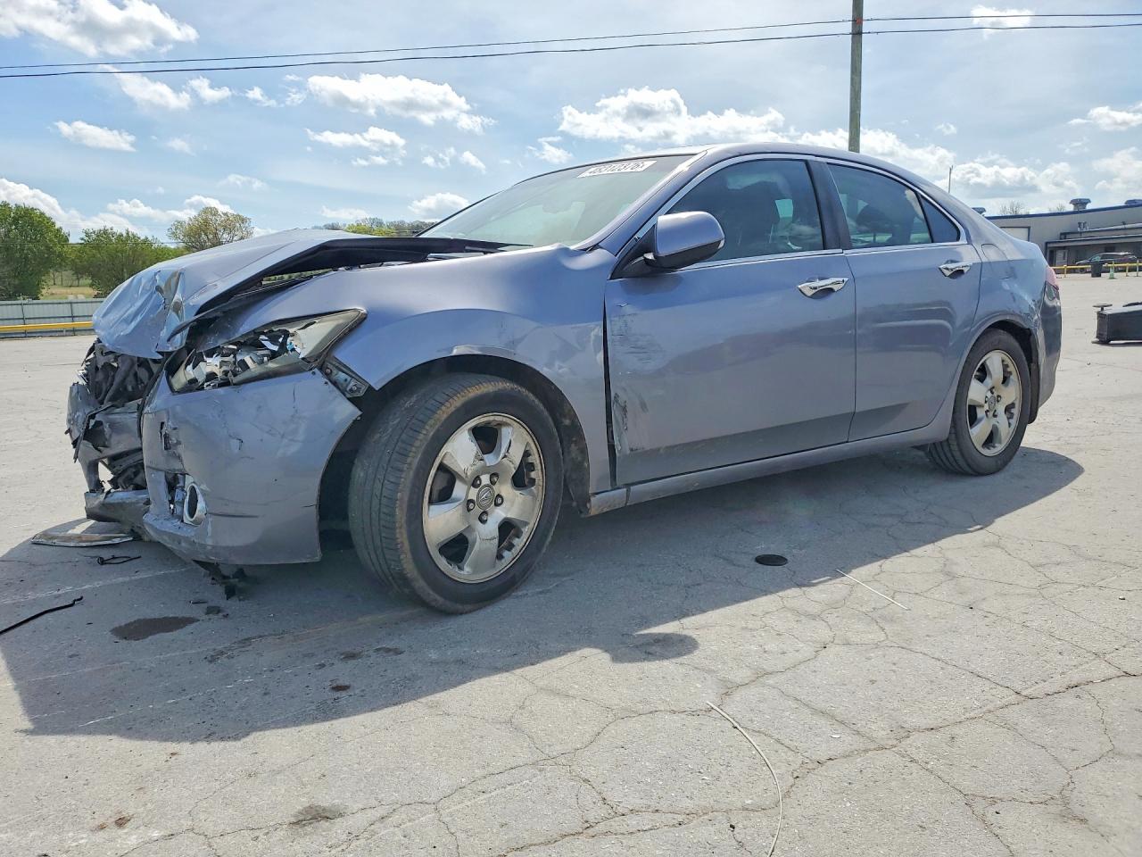 Salvage Acura TSX Image