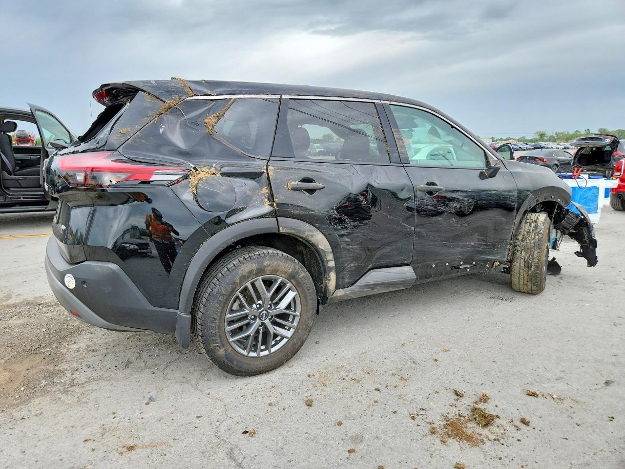 Nissan Rogue S