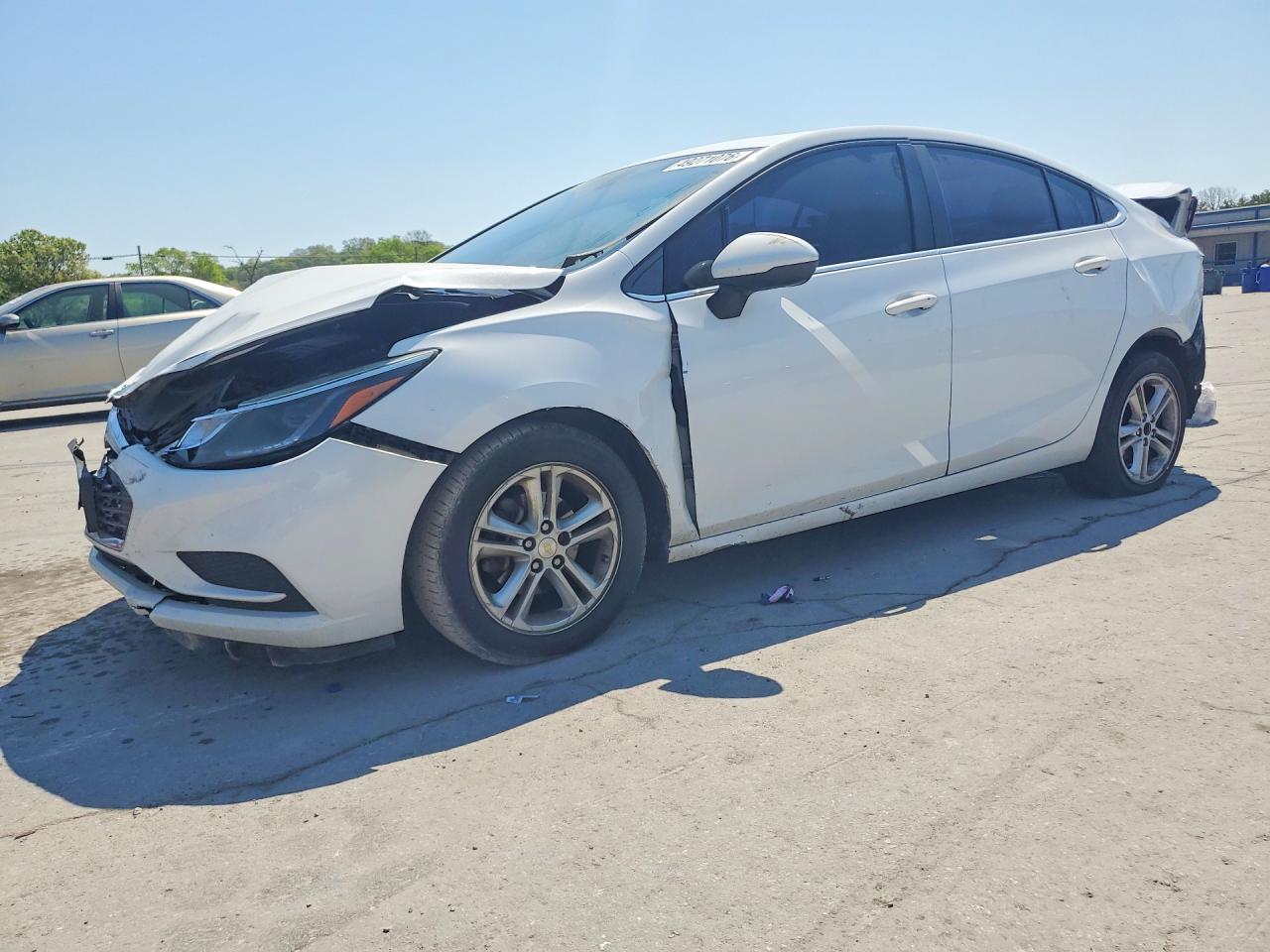 Salvage Chevrolet Cruze Image