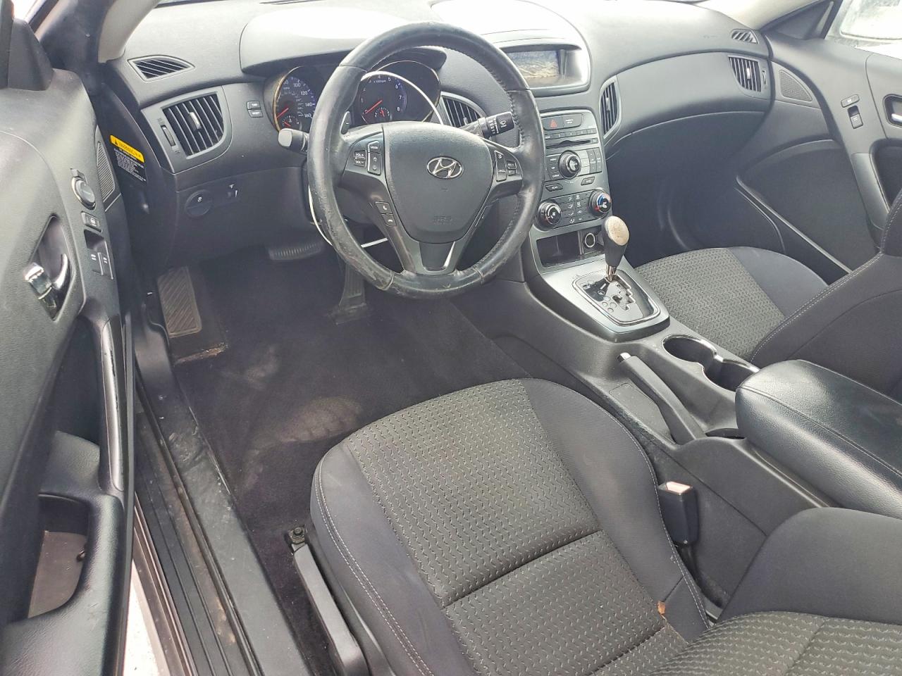 Hyundai Genesis 2.0t