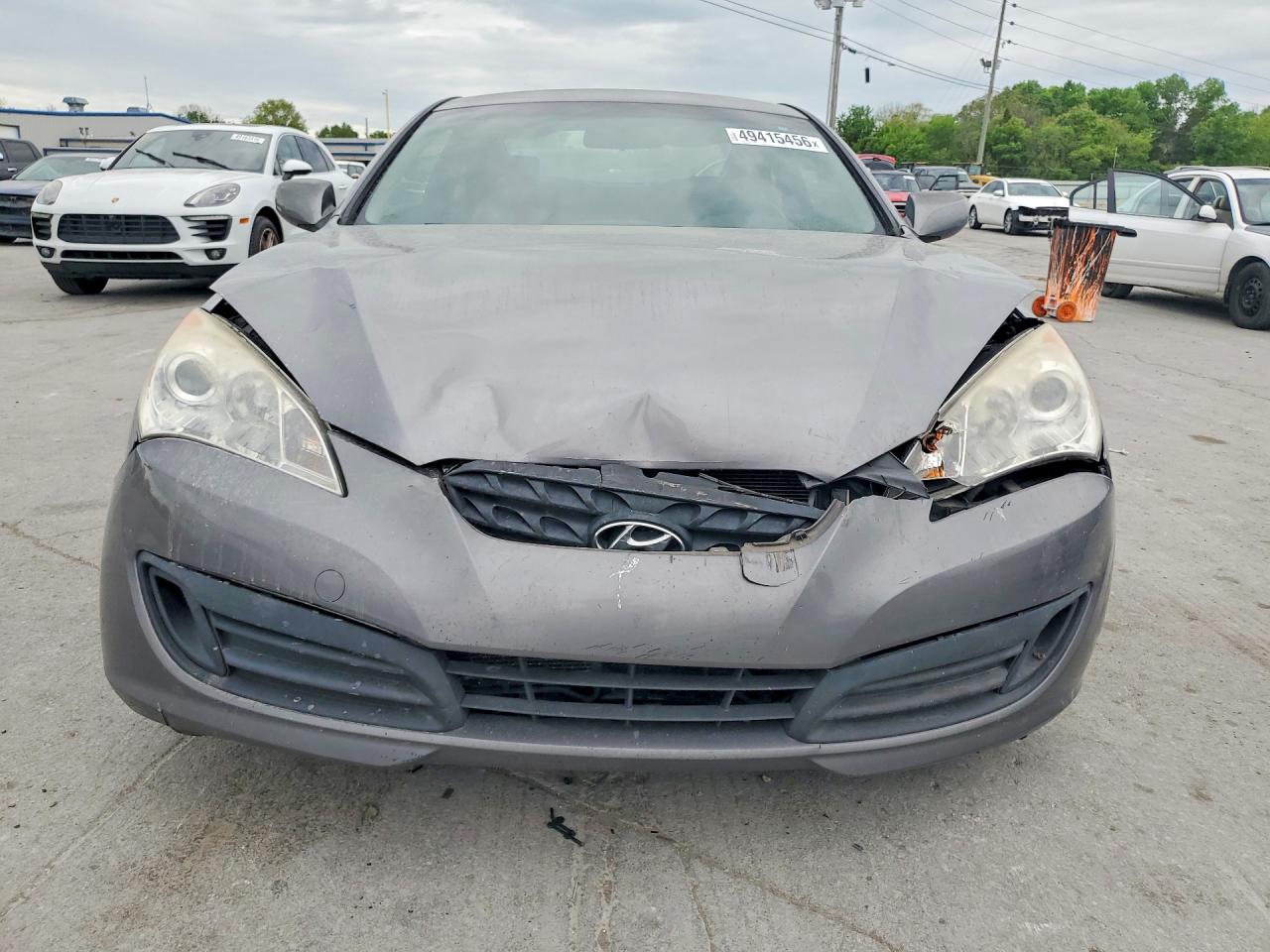 Hyundai Genesis 2.0t