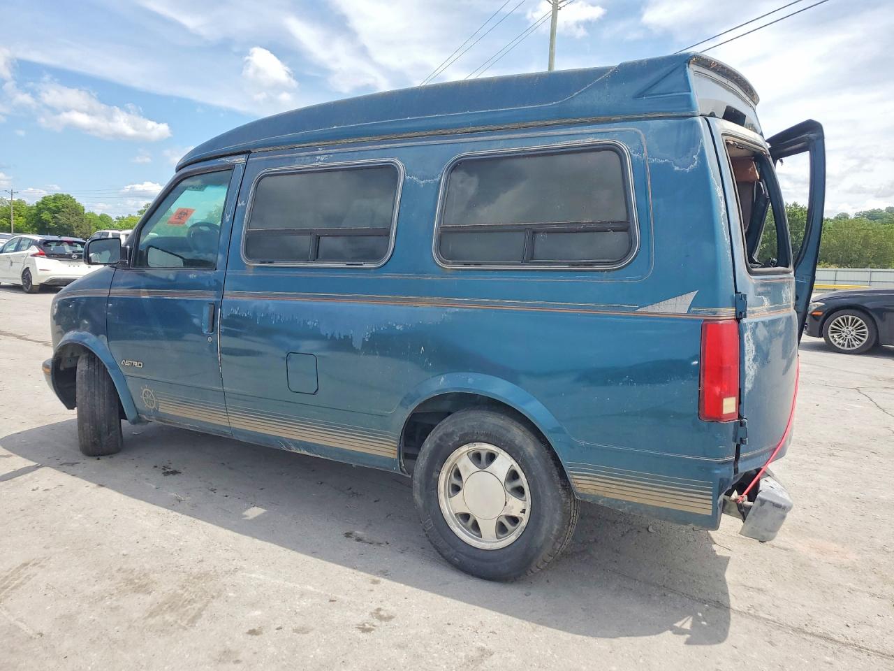 Chevrolet Astro