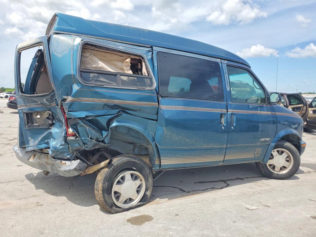 Chevrolet Astro