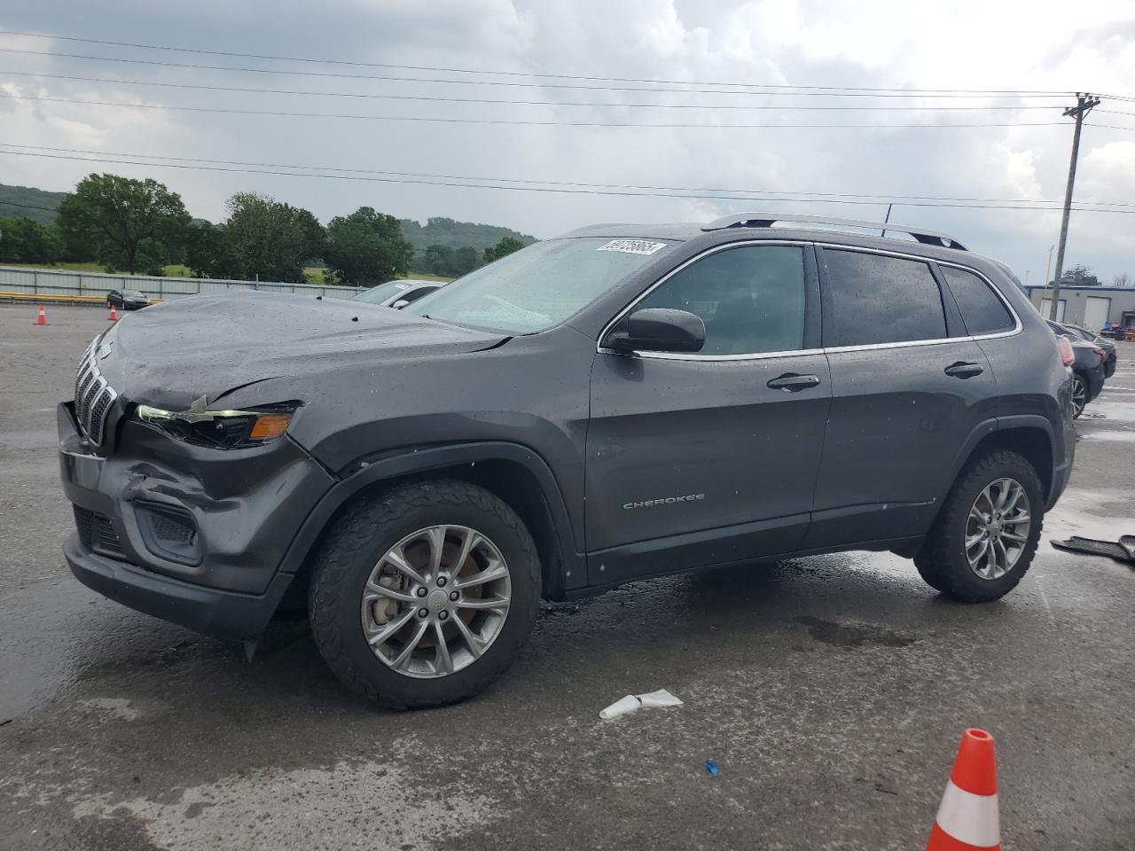 Salvage Jeep Grand Cherokee Image