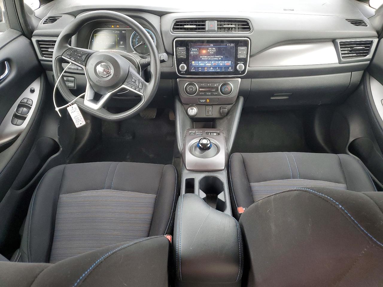 Nissan LEAF S