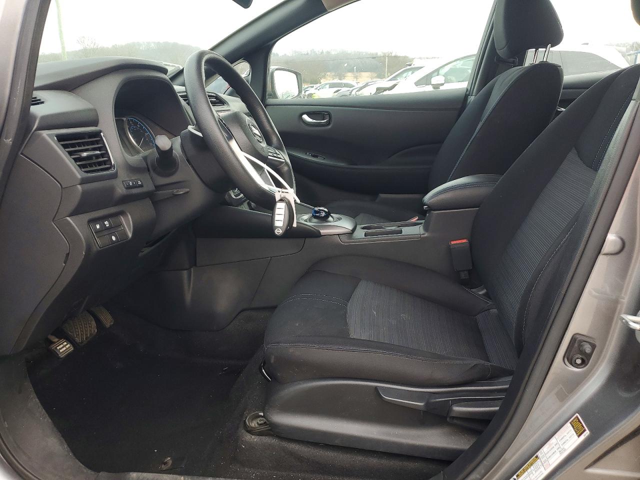 Nissan LEAF S