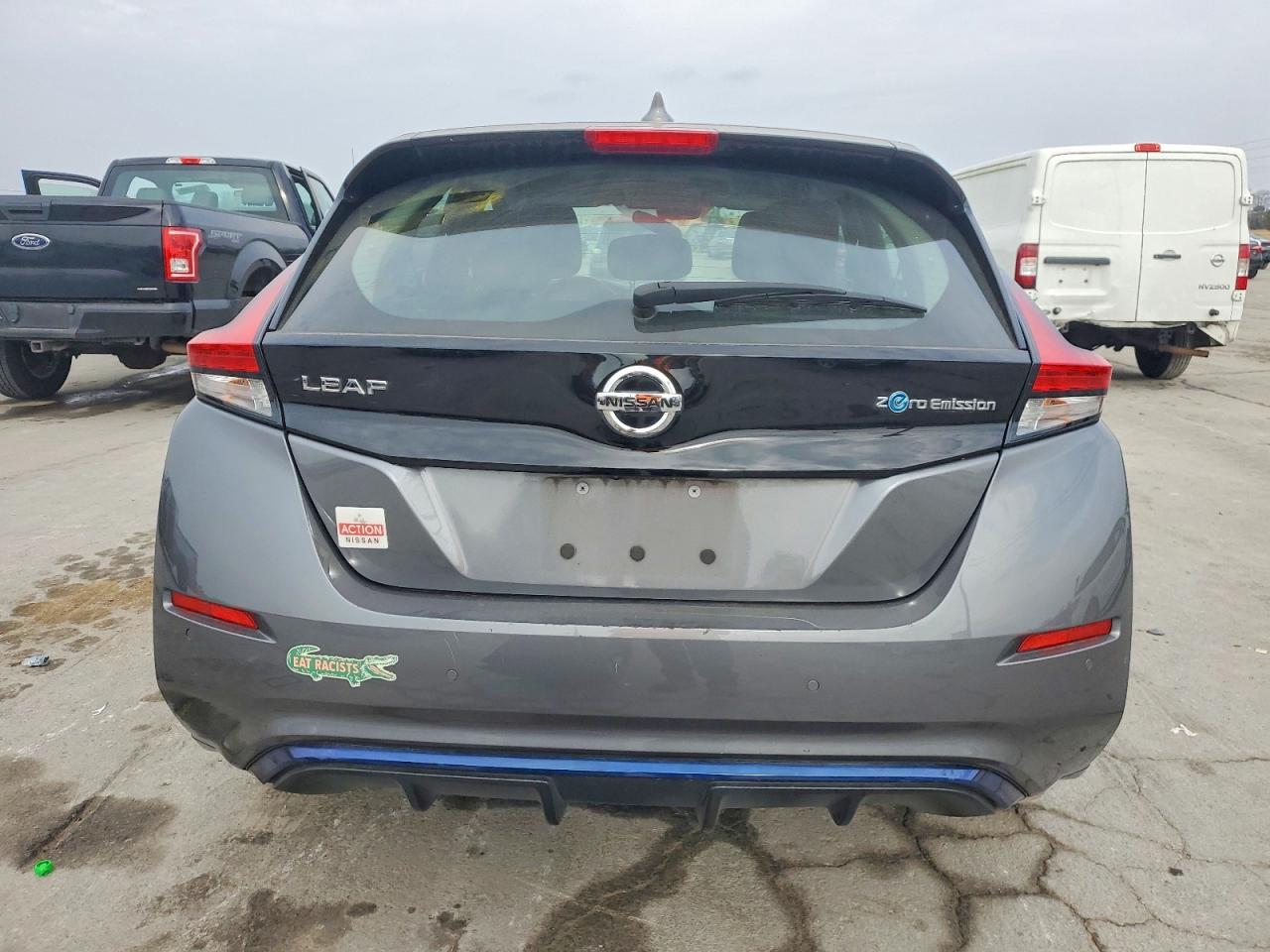 Nissan LEAF S