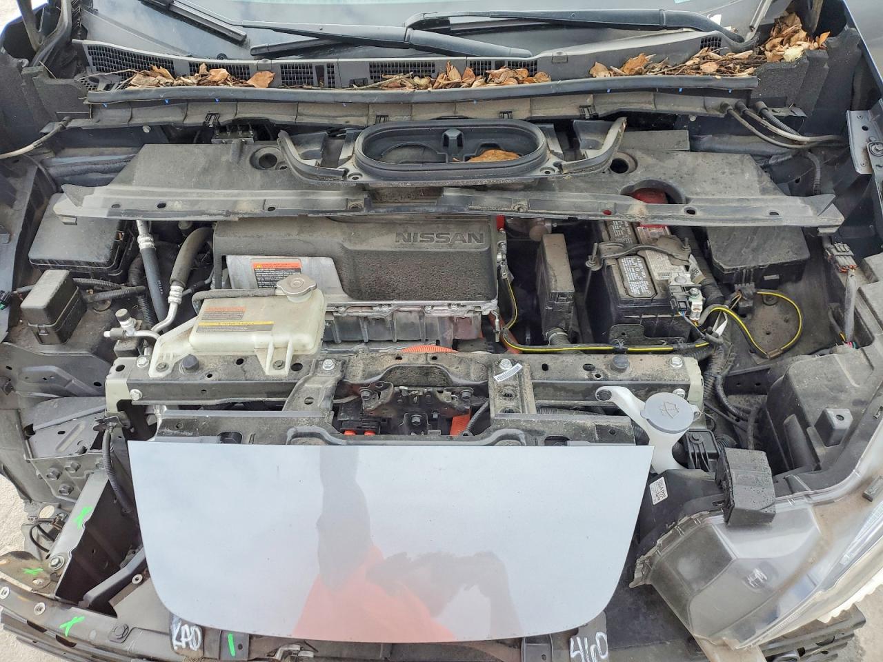 Nissan LEAF S