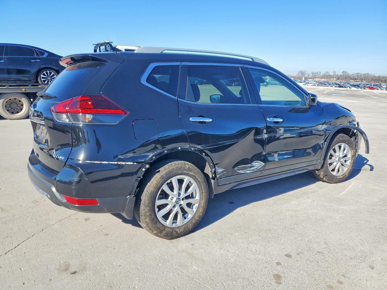 Nissan Rogue S