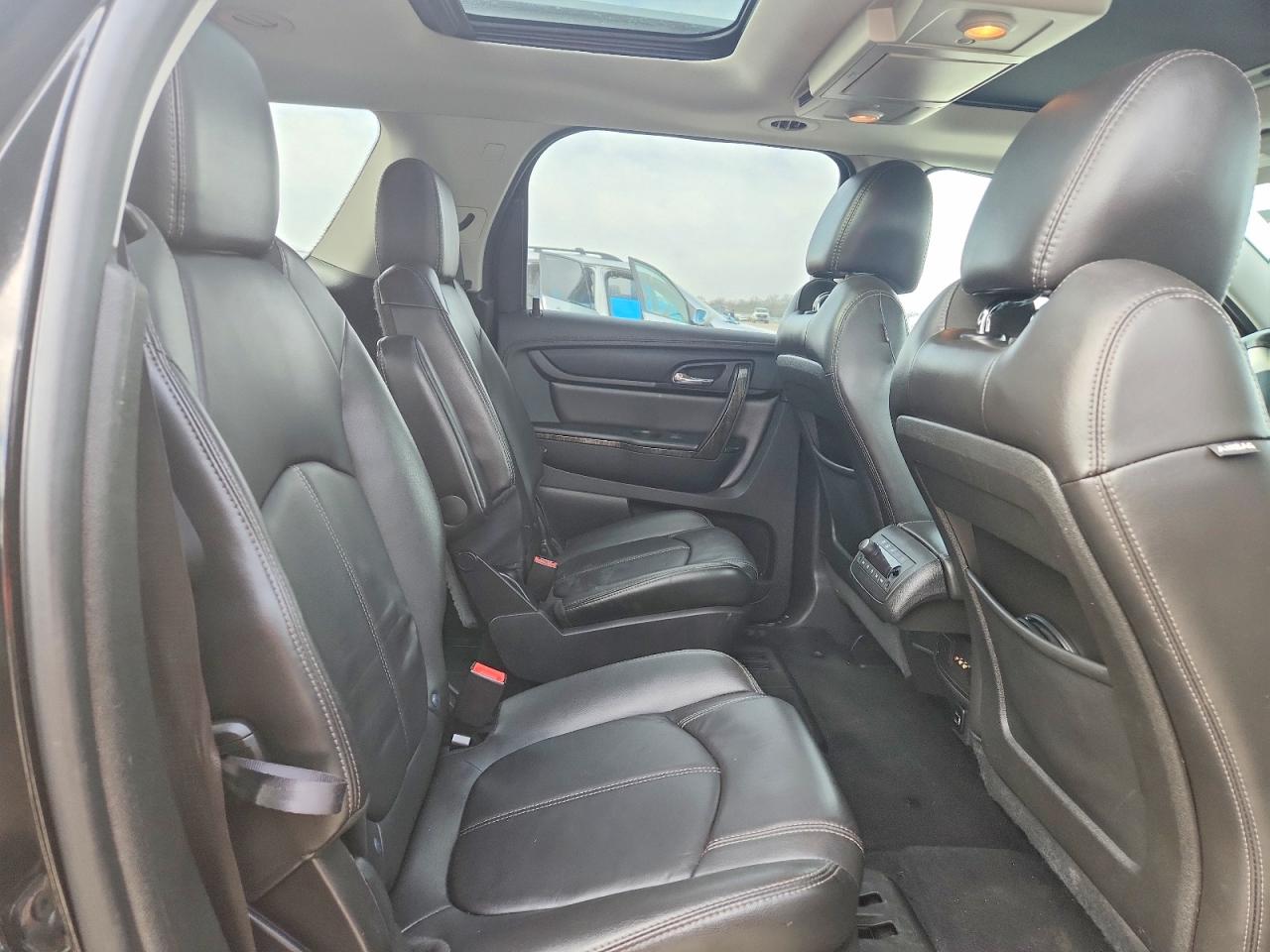 GMC Acadia Slt-2