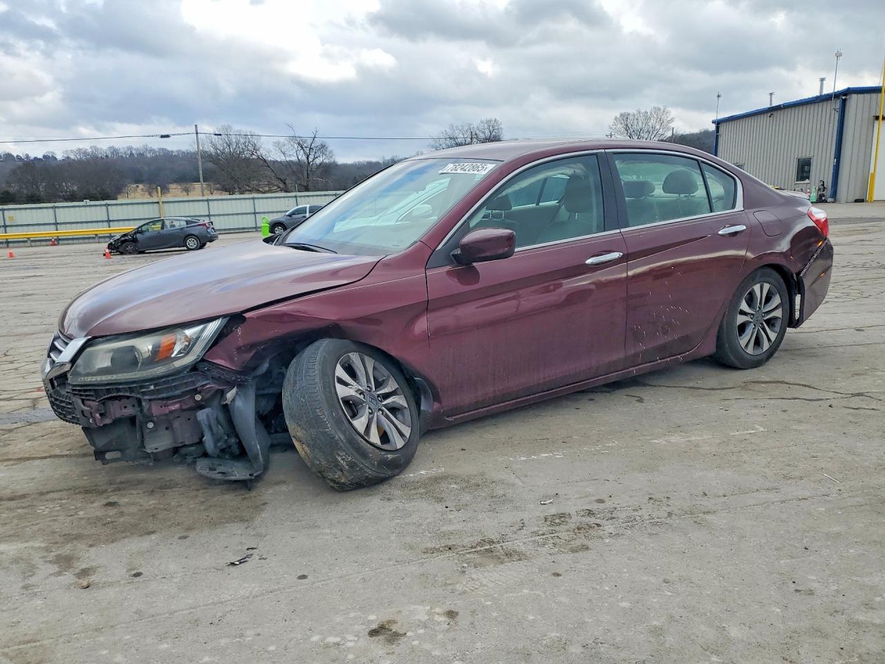 Salvage Honda Accord Image