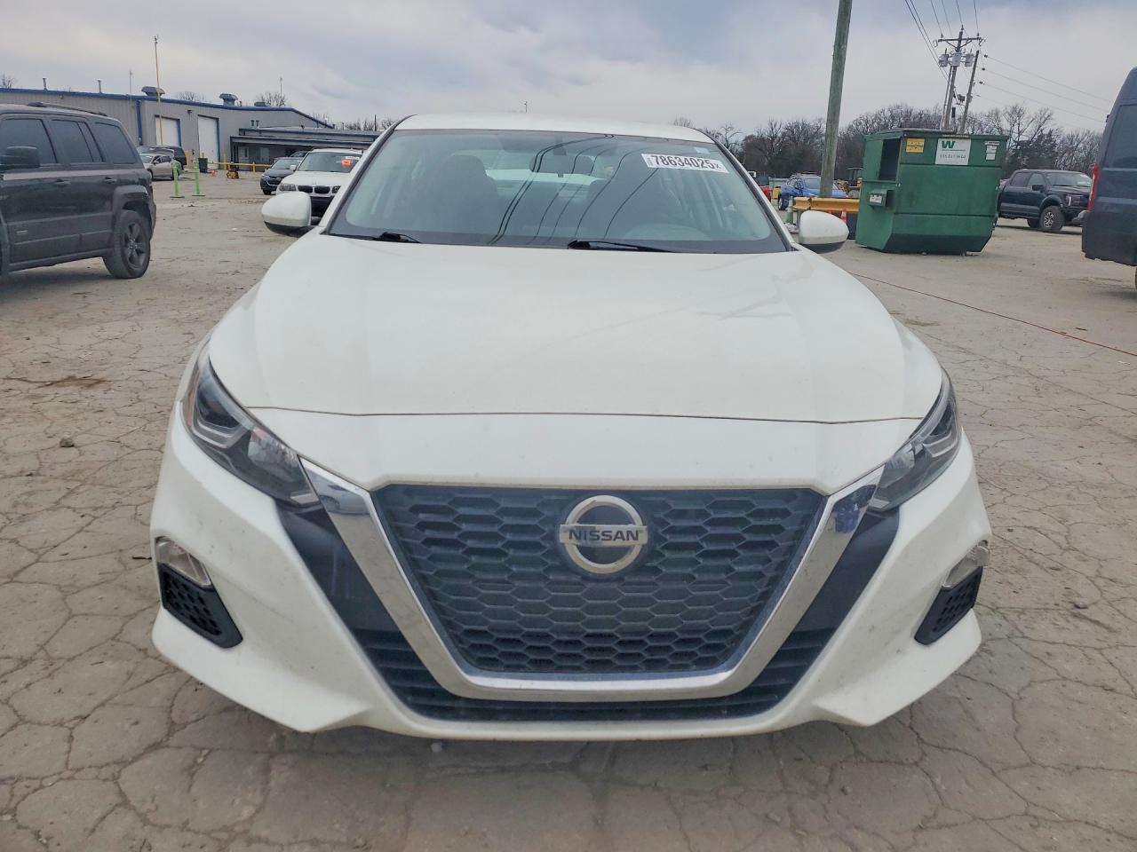 Nissan Altima S