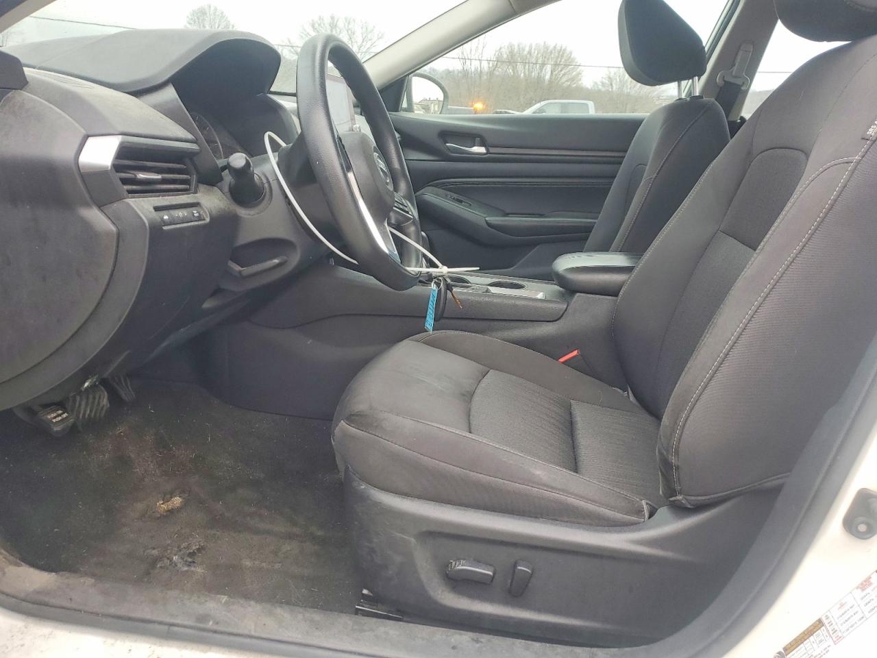 Nissan Altima S