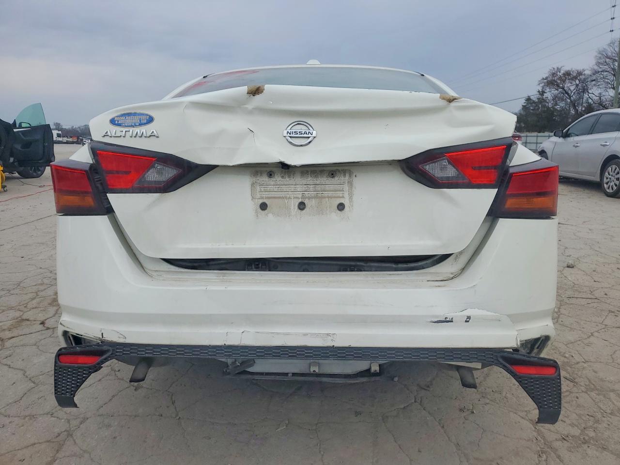Nissan Altima S